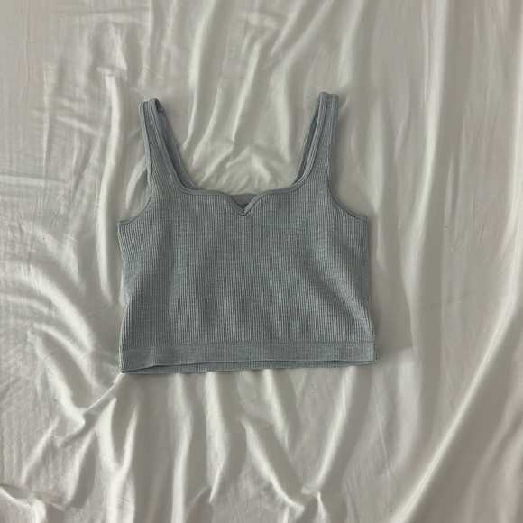 Tanks - Picture 1 of 2
